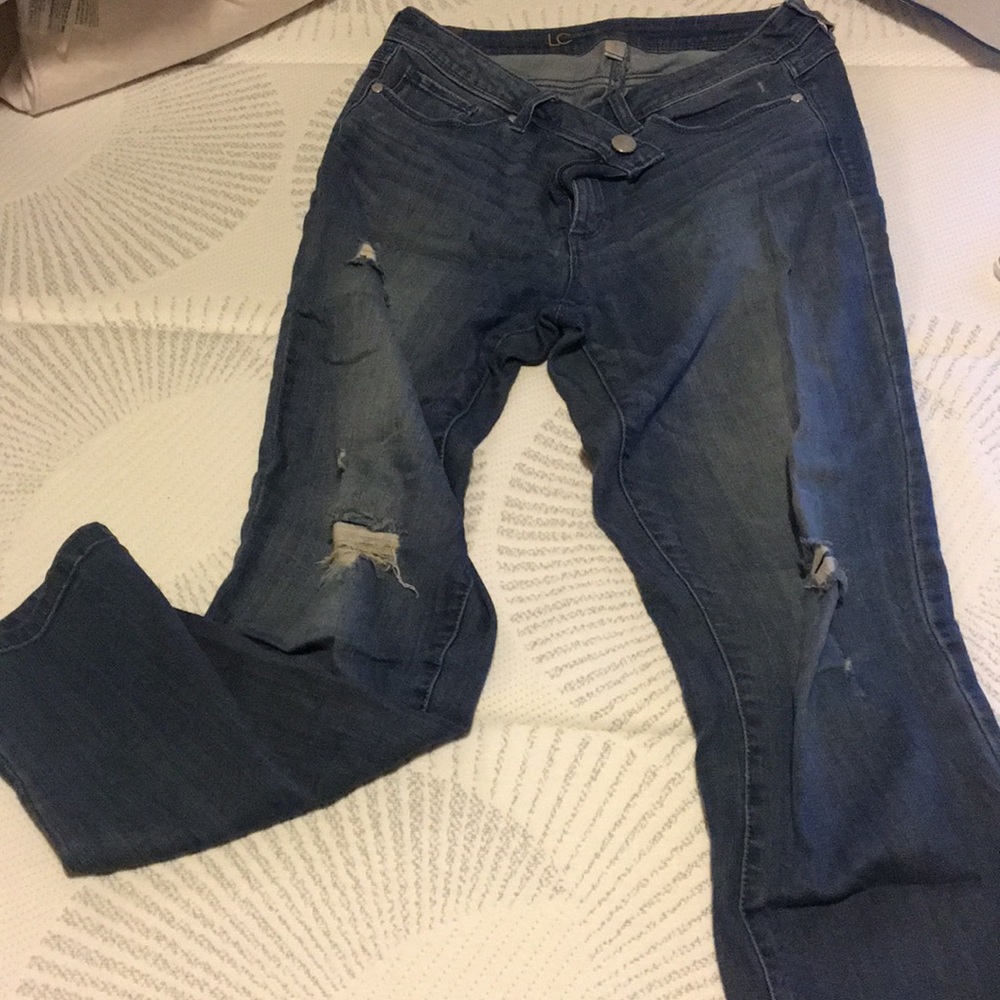 Lauren Conrad distressed jean*1 free w/25+purchase